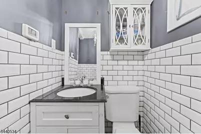 562 Irvington Ave, Elizabeth, NJ 07208 - Photo 19