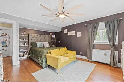 562 Irvington Ave, Elizabeth, NJ 07208 - Photo 17