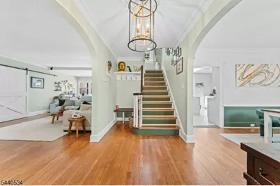 562 Irvington Ave, Elizabeth, NJ 07208 - Photo 15