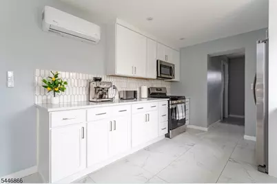 11 Edison St, Bloomfield, NJ 07003 - Photo 17