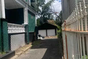 852 S 13th St, Newark, NJ 07108 - Photo 3