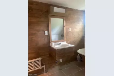 852 S 13th St, Newark, NJ 07108 - Photo 15