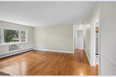 1279B Valley Rd, Wayne, NJ 07470 - Photo 5