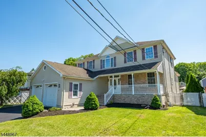 25 Park Pl, Little Falls Township, NJ 07424 - Photo 1