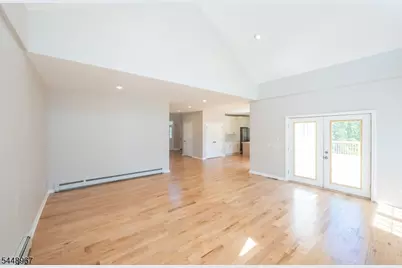 25 Park Pl, Little Falls Township, NJ 07424 - Photo 19