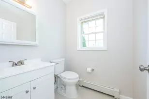 25 Park Pl, Little Falls Township, NJ 07424 - Photo 9
