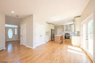 25 Park Pl, Little Falls Township, NJ 07424 - Photo 15