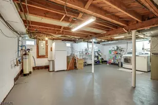 256 Woodland Ave, Summit, NJ 07901 - Photo 37