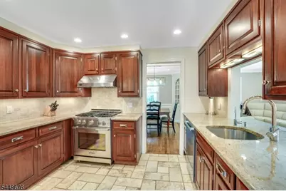 256 Woodland Ave, Summit, NJ 07901 - Photo 9