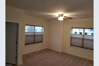 229 Parkview Ln, Rockaway Township, NJ 07866 - Photo 7