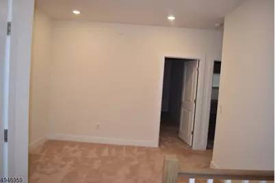 229 Parkview Ln, Rockaway Township, NJ 07866 - Photo 11