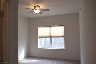 229 Parkview Ln, Rockaway Township, NJ 07866 - Photo 5