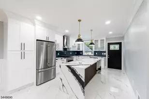 9 Hugenot St, East Hanover Township, NJ 07936 - Photo 5