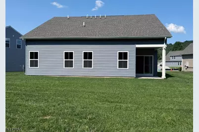 40 Thomas Knoll Blvd, Mansfield Township, NJ 07865 - Photo 5