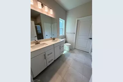 40 Thomas Knoll Blvd, Mansfield Township, NJ 07865 - Photo 13