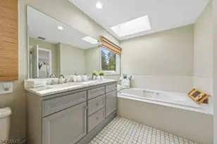 9 Revere Ct, Randolph Township, NJ 07869 - Photo 31