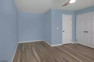 903 Wetherburn Ct, Raritan Township, NJ 08822 - Photo 11