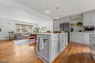 430 W 6th Ave, Roselle, NJ 07203 - Photo 11