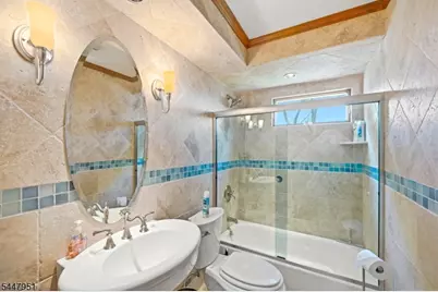 133 Sandra Dr, Parsippany, NJ 07054 - Photo 41