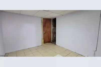 78 Van Buren St, Passaic, NJ 07055 - Photo 27
