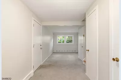 51 Union County Pkwy, Clark Township, NJ 07066 - Photo 25