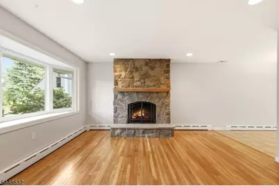 51 Union County Pkwy, Clark Township, NJ 07066 - Photo 13