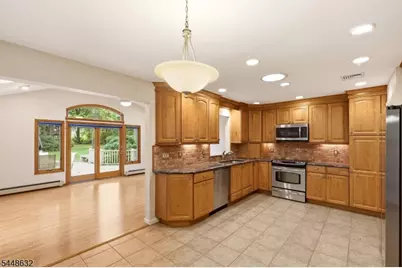 51 Union County Pkwy, Clark Township, NJ 07066 - Photo 17