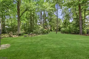 51 Union County Pkwy, Clark Township, NJ 07066 - Photo 9