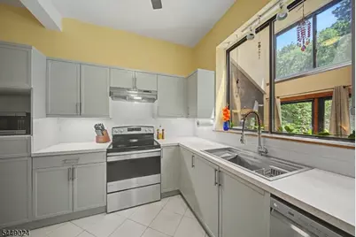 205 Joseph Ln, Mine Hill, NJ 07803 - Photo 3