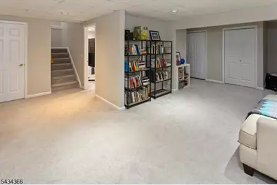 7 Lenox Ct, Montville Township, NJ 07045 - Photo 27