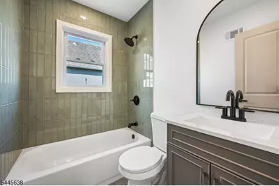 15 Dunkerly St, Totowa, NJ 07512 - Photo 5