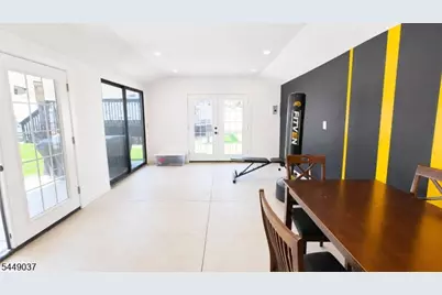 109 Sherman Ave, Roselle Park, NJ 07204 - Photo 13