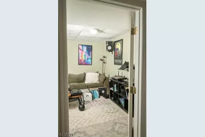 40 Oaktree Ln, Bloomfield, NJ 07003 - Photo 43