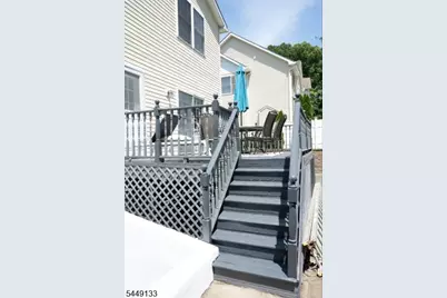 40 Oaktree Ln, Bloomfield, NJ 07003 - Photo 49