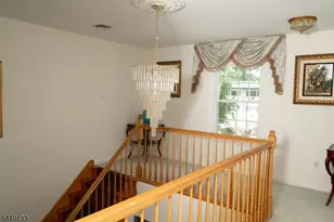 40 Oaktree Ln, Bloomfield, NJ 07003 - Photo 17