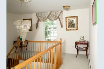 40 Oaktree Ln, Bloomfield, NJ 07003 - Photo 15