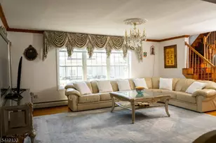 40 Oaktree Ln, Bloomfield, NJ 07003 - Photo 5