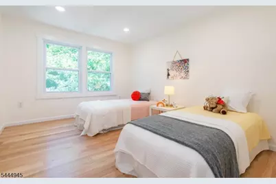 11 William St #B, Montclair, NJ 07042 - Photo 13