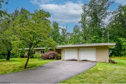 35 Glenwood Dr, Montville Township, NJ 07045 - Photo 3