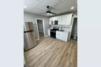 172 Washington Ave #9A, Little Ferry, NJ 07643 - Photo 1