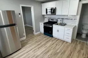 172 Washington Ave, Little Ferry, NJ 07643 - Photo 1