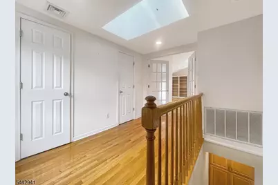 121 Columbia Ave, Cranford Township, NJ 07016 - Photo 25