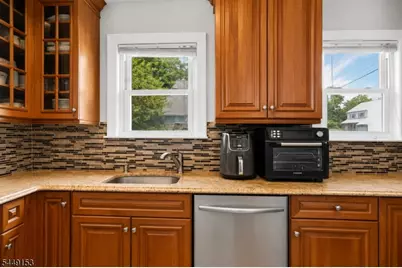 1501 Rose Ter, Union Township, NJ 07083 - Photo 13