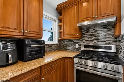 1501 Rose Ter, Union Township, NJ 07083 - Photo 11
