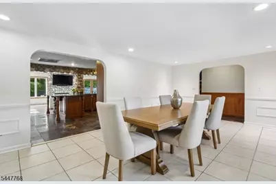 328 Hillside Ave, Livingston, NJ 07039 - Photo 5