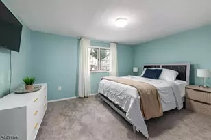 139 Hoover Ave, Bloomfield, NJ 07003 - Photo 9