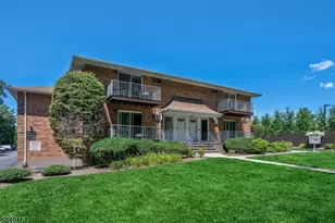 15 Cottage St, Midland Park, NJ 07432 - Photo 1