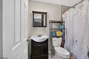 6 Meadowbrook Pl, Willingboro Twp., NJ 08046 - Photo 15