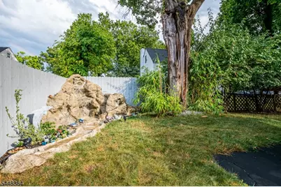 737 W 8th St, Plainfield, NJ 07060 - Photo 45
