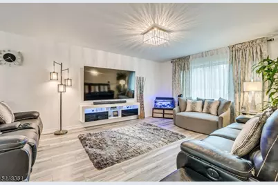 737 W 8th St, Plainfield, NJ 07060 - Photo 5